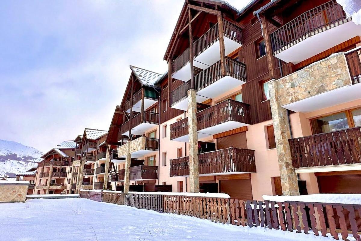 Casa-Amelie Terrace With View And Parking Apartment Vars  Exterior photo